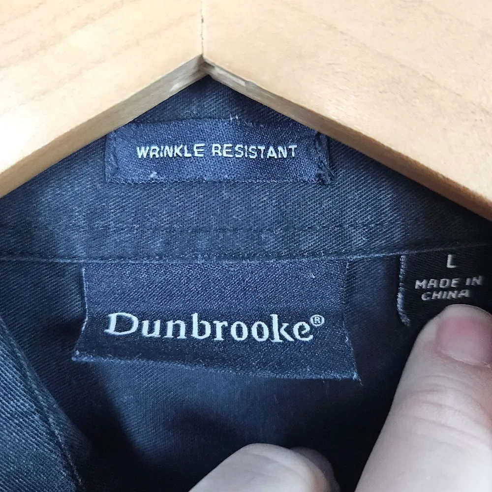 Dunbrooke Men's Black Wrinkle Resistant Shirt Size L Cotton Embroidered‎ FLAWS